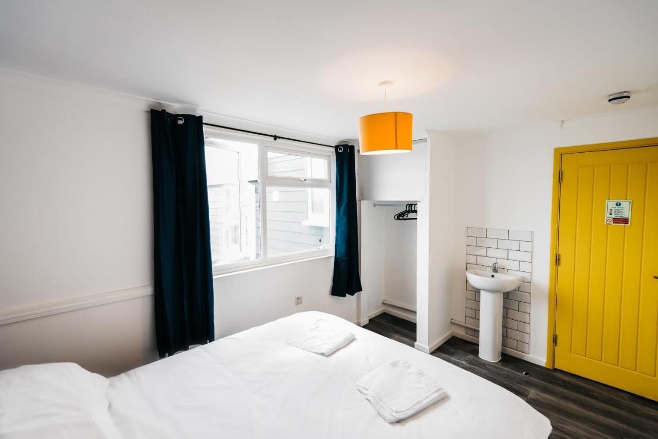 Hostel Mordon Bar And