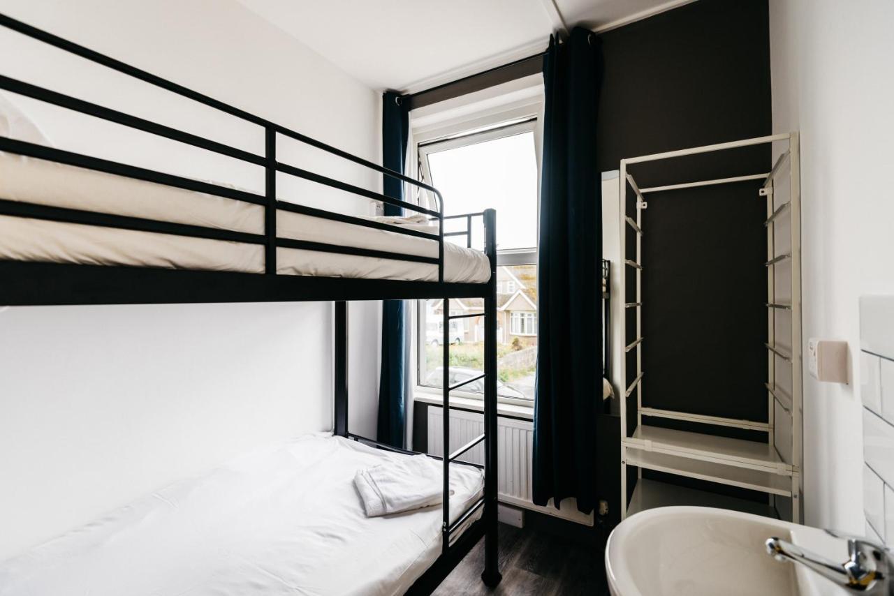 Hostel Mordon Bar And