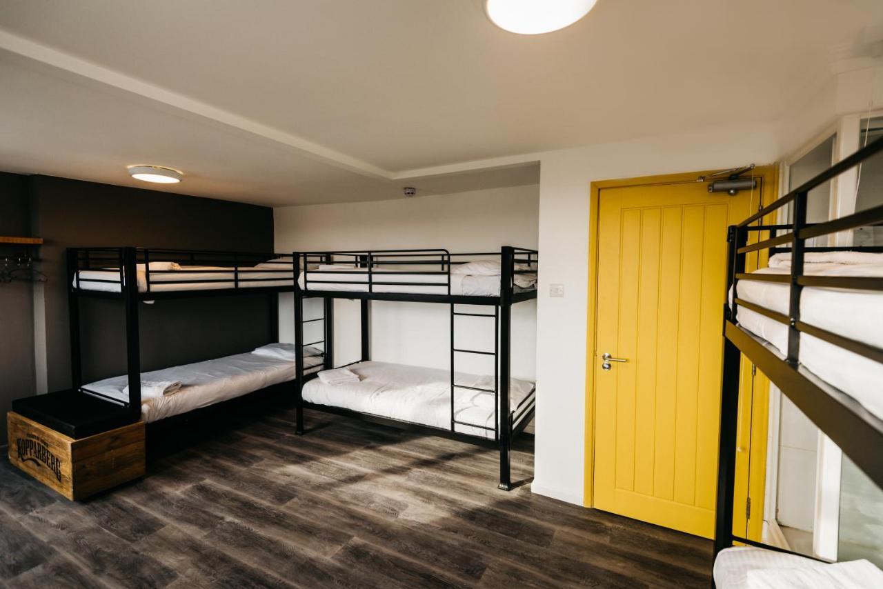 Mordon Bar And Hostel Newquay (Cornwall)